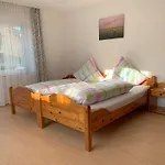 Kopp Apartman *